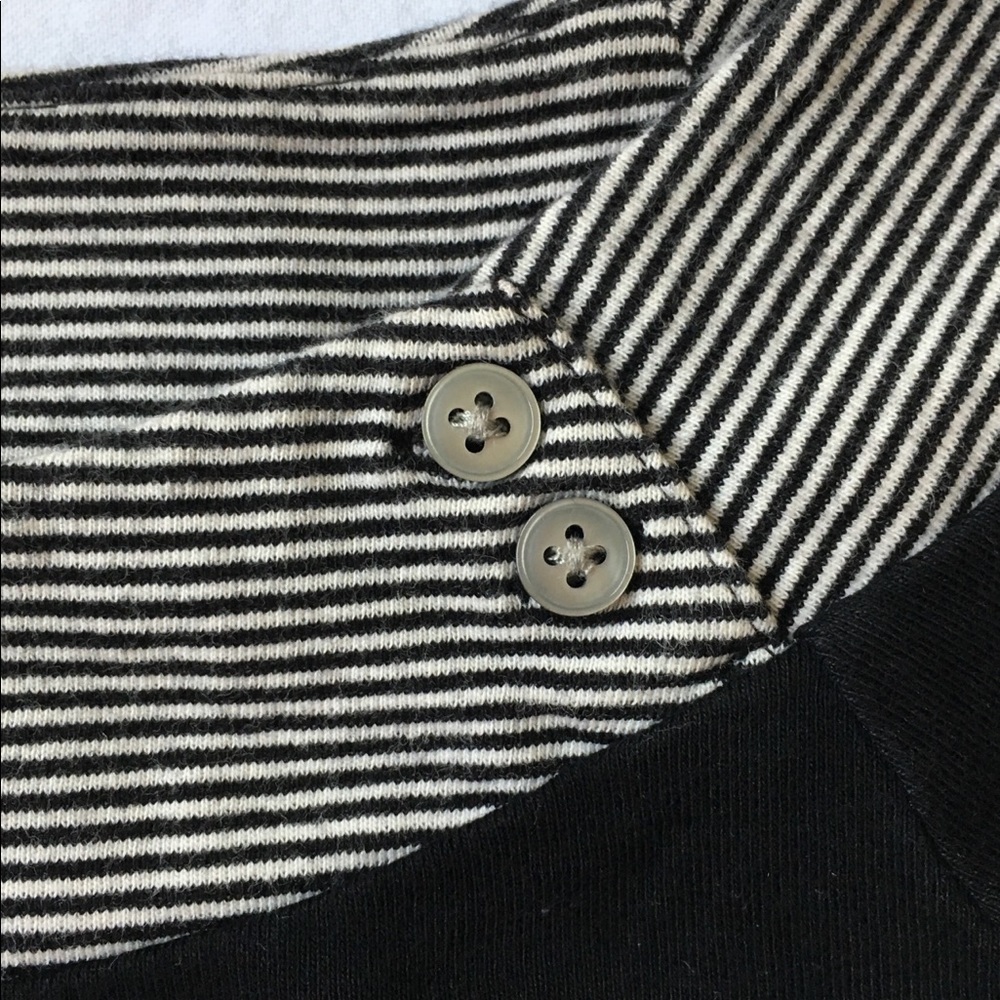 Tee - Picture 3 of 5